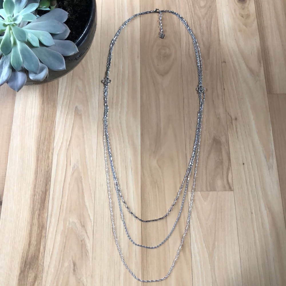 Stella & Dot long chain necklace